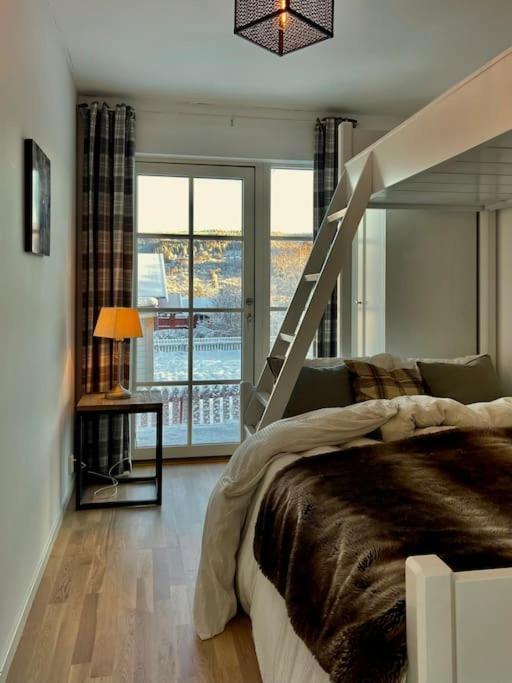 New Apartment Near The Lifts Tourist Center トリシル エクステリア 写真