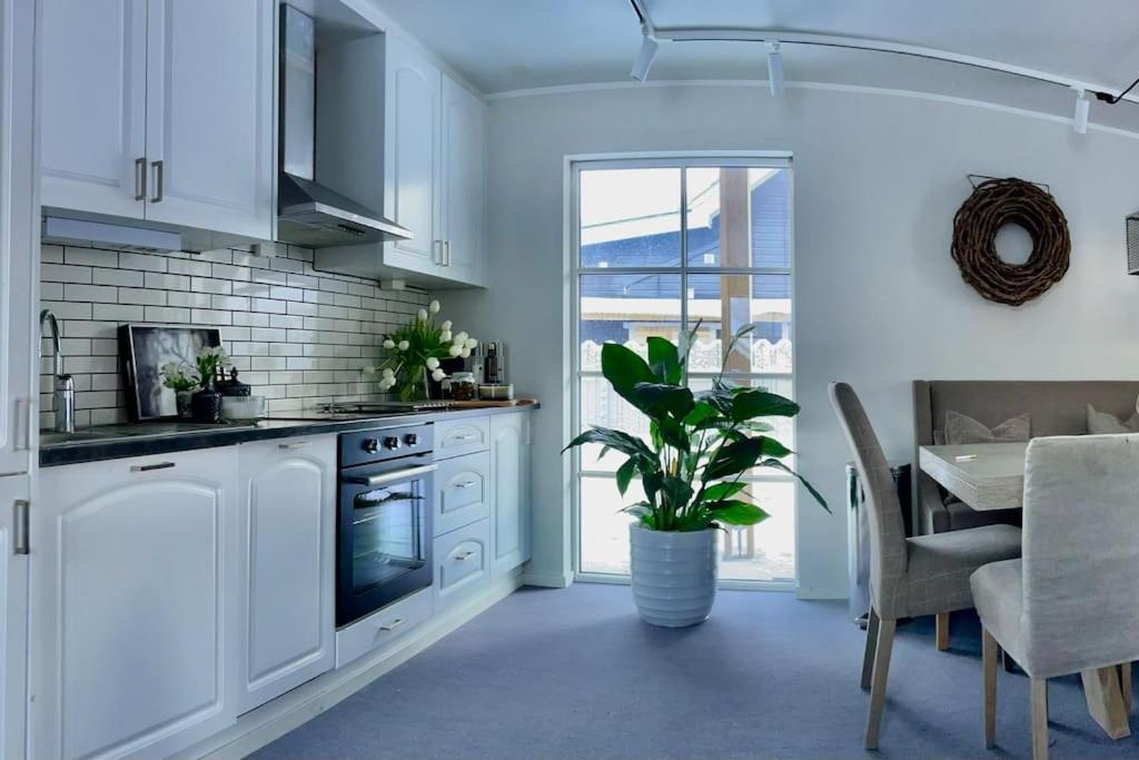 New Apartment Near The Lifts Tourist Center トリシル エクステリア 写真
